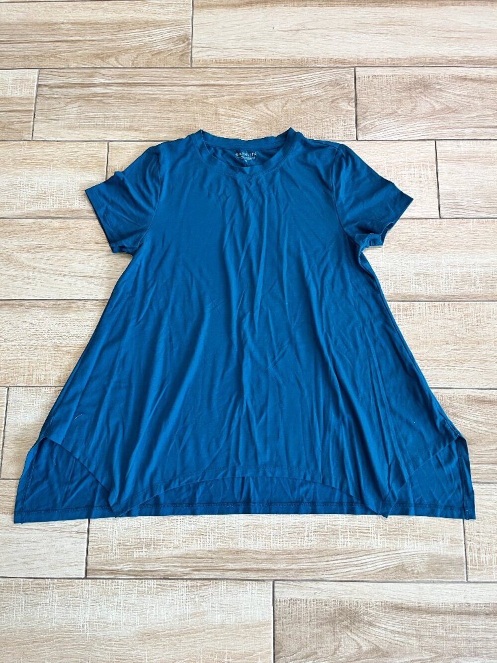 Womens Athleta Blue/Green Workout Top - S